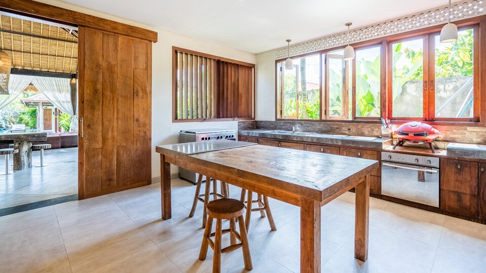 Rent Your Own 5 Star Private Villa in Seminyak at the Best Price, Bali Villa 2246