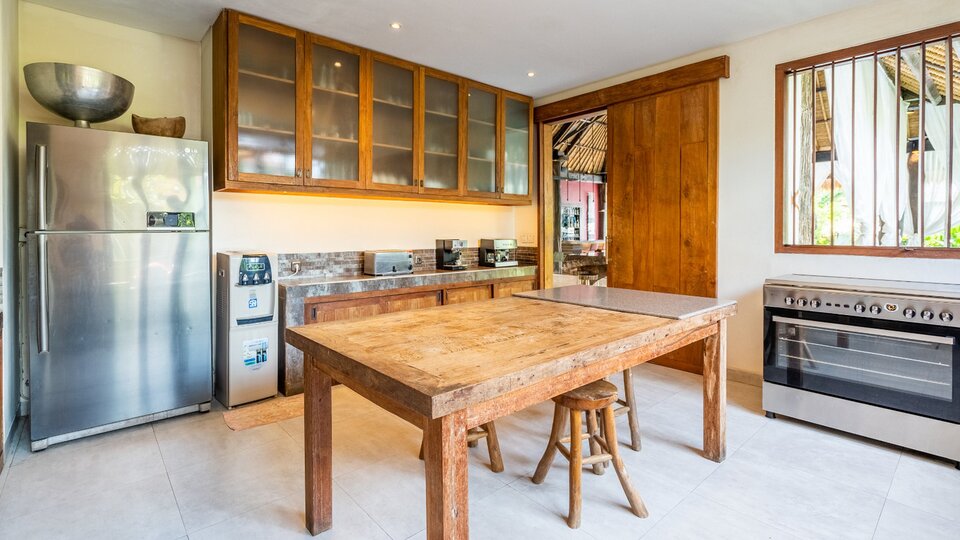Rent Your Own 5 Star Private Villa in Seminyak at the Best Price, Bali Villa 2246