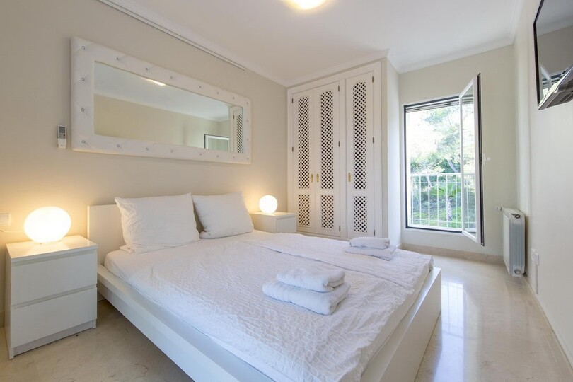 Stunning 5 Bedroom Villa, Ibiza Villa 1308