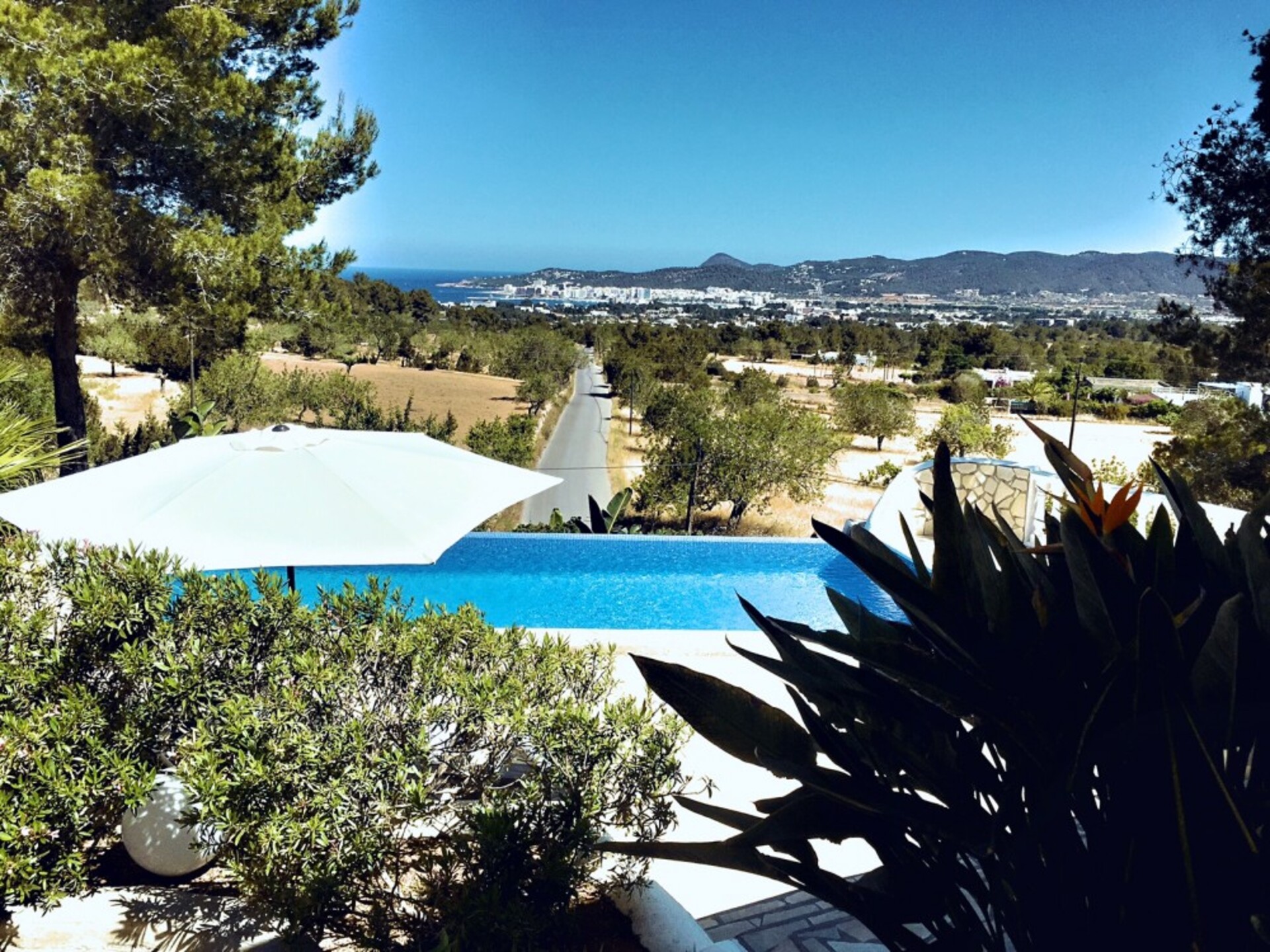 Stunning 5 Bedroom Villa, Ibiza Villa 1308