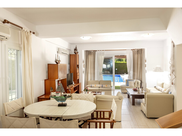 5 Star Villa Holidays are proud to present Protaras Villa 1720