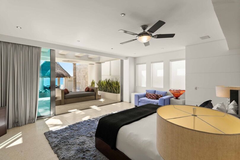 Your Dream Beachfront Villa Awaits, Cabo San Lucas Villa 1044