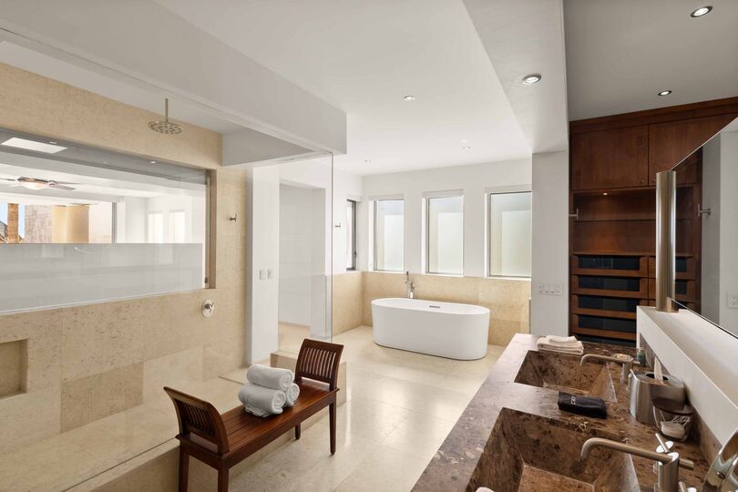 Your Dream Beachfront Villa Awaits, Cabo San Lucas Villa 1044