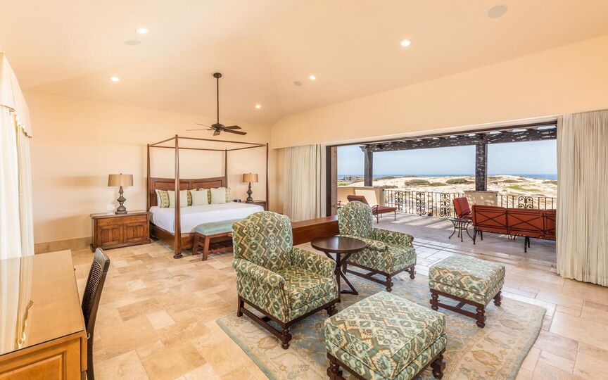 A Luxurious Escape in the Heart of Diamante, Cabo San Lucas Villa 1051