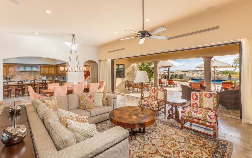 A Luxurious Escape in the Heart of Diamante, Cabo San Lucas Villa 1051