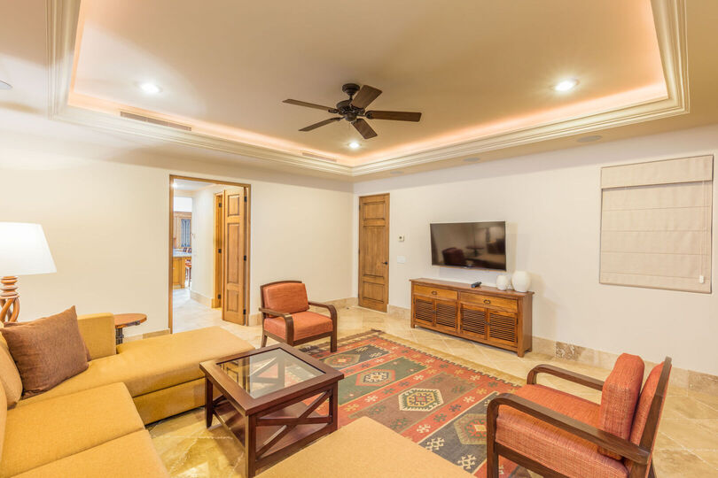 A Luxurious Escape in the Heart of Diamante, Cabo San Lucas Villa 1051