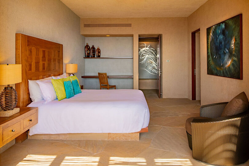 Ultimate Luxury and Unforgettable Views Await at Cabo San Lucas Villa 1053