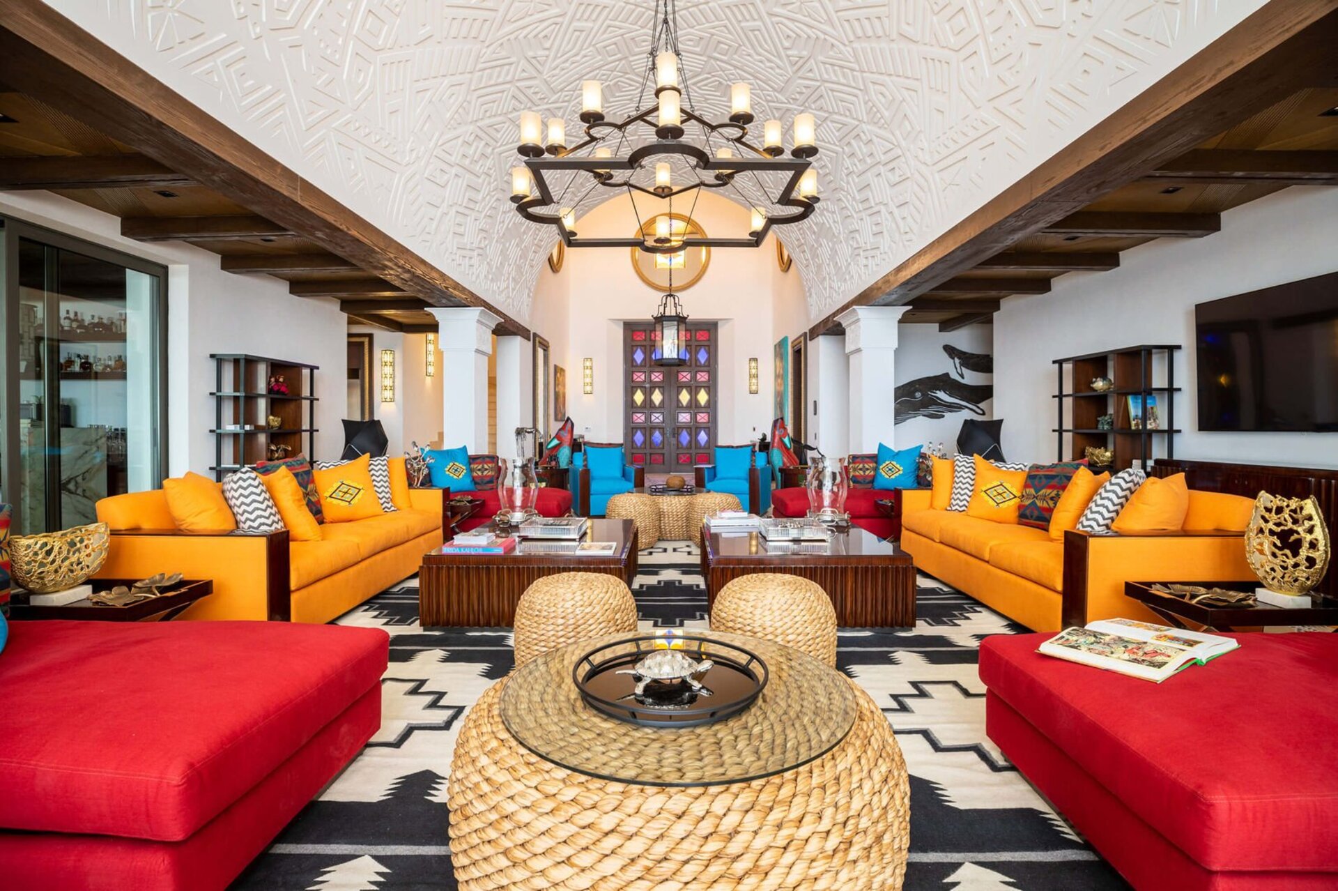 Experience Unmatched Luxury at Cabo San Lucas Villa 1055