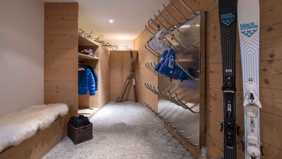 Unmatched Luxury & Breathtaking Alpine Views, Valais Chalet 1401