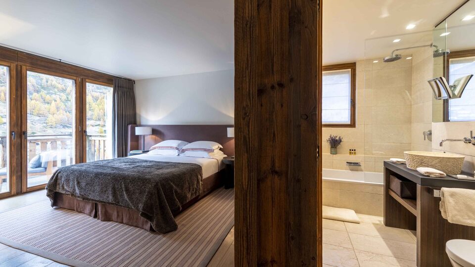 Unmatched Luxury & Breathtaking Alpine Views, Valais Chalet 1401