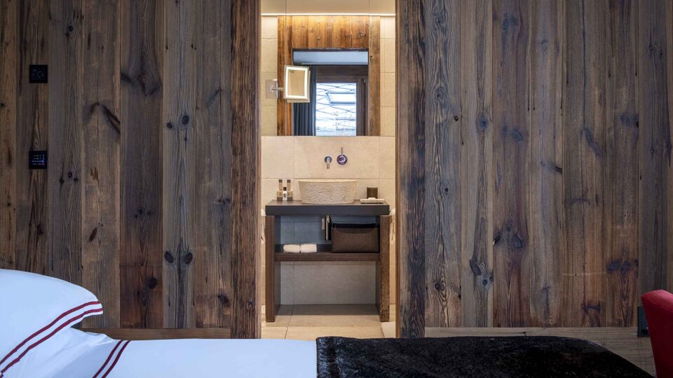 Unmatched Luxury & Breathtaking Alpine Views, Valais Chalet 1401