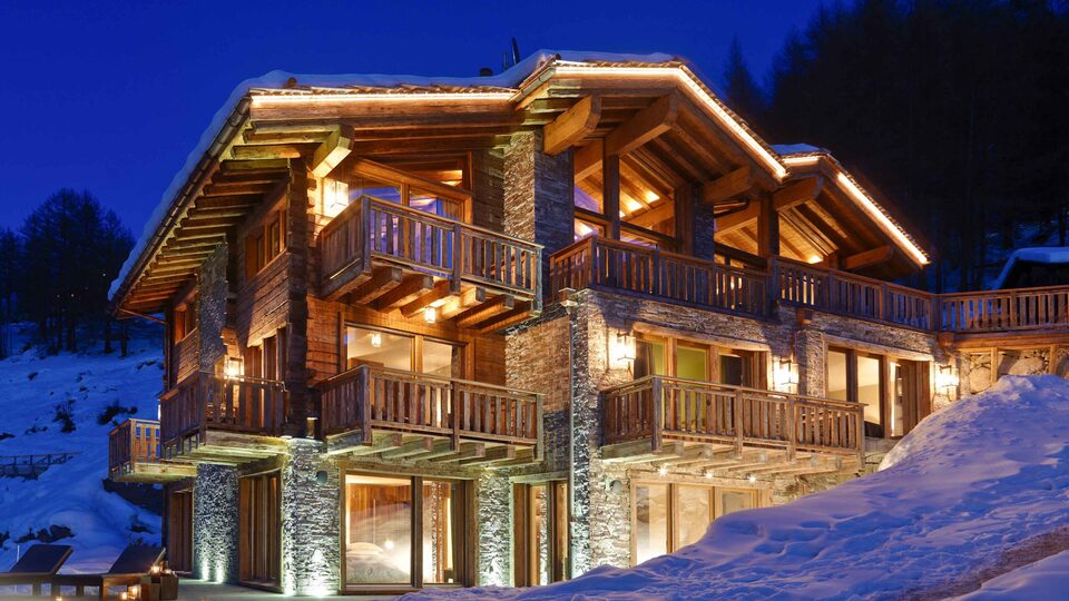 Unmatched Luxury & Breathtaking Alpine Views, Valais Chalet 1401