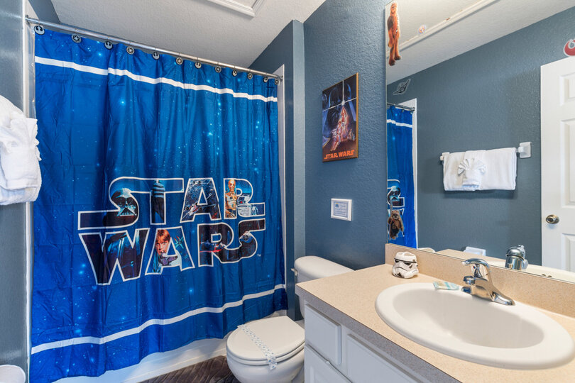 The kids will love their own bathroom