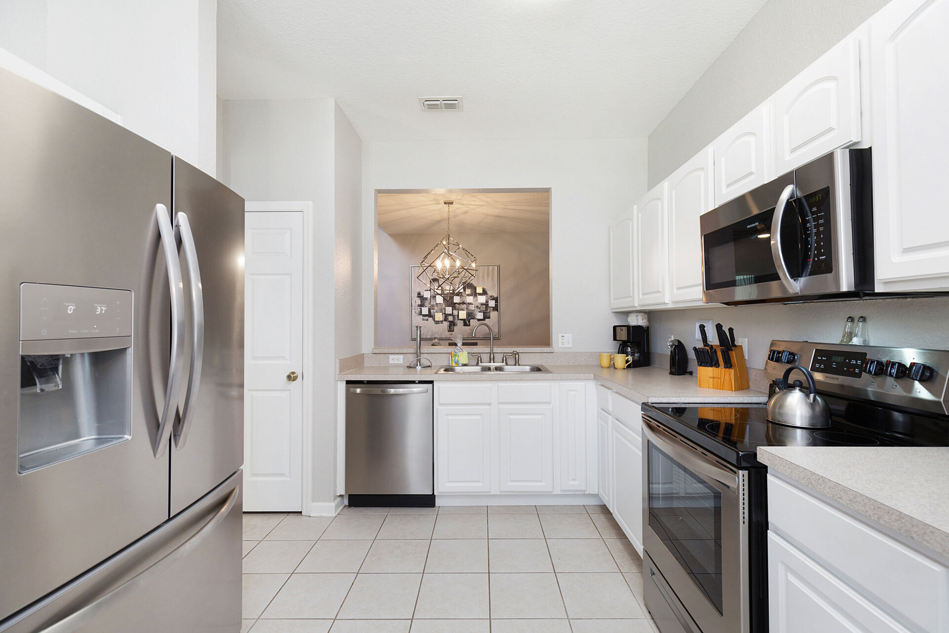 A fully-equipped kitchen with all you need to prepare delicious meals