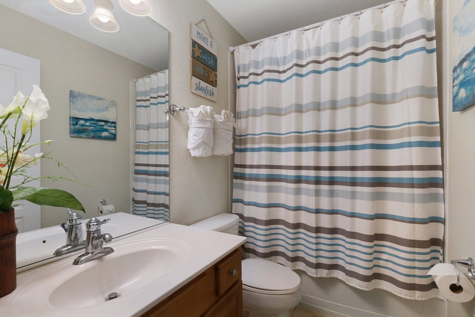 Upstairs bathroom with shower, toilet and tub