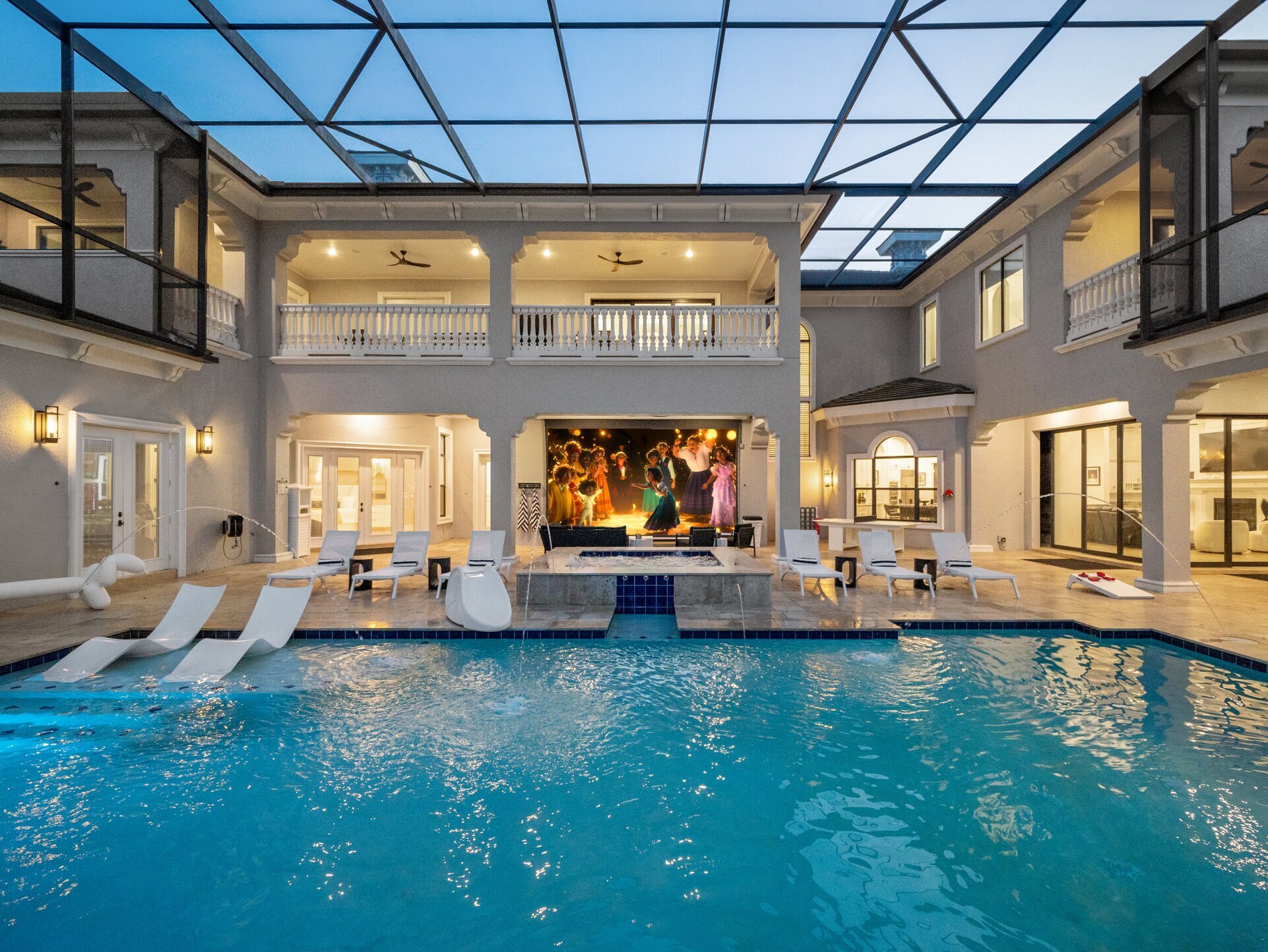 5 Star Villa Dominion – A Commanding Luxury Estate