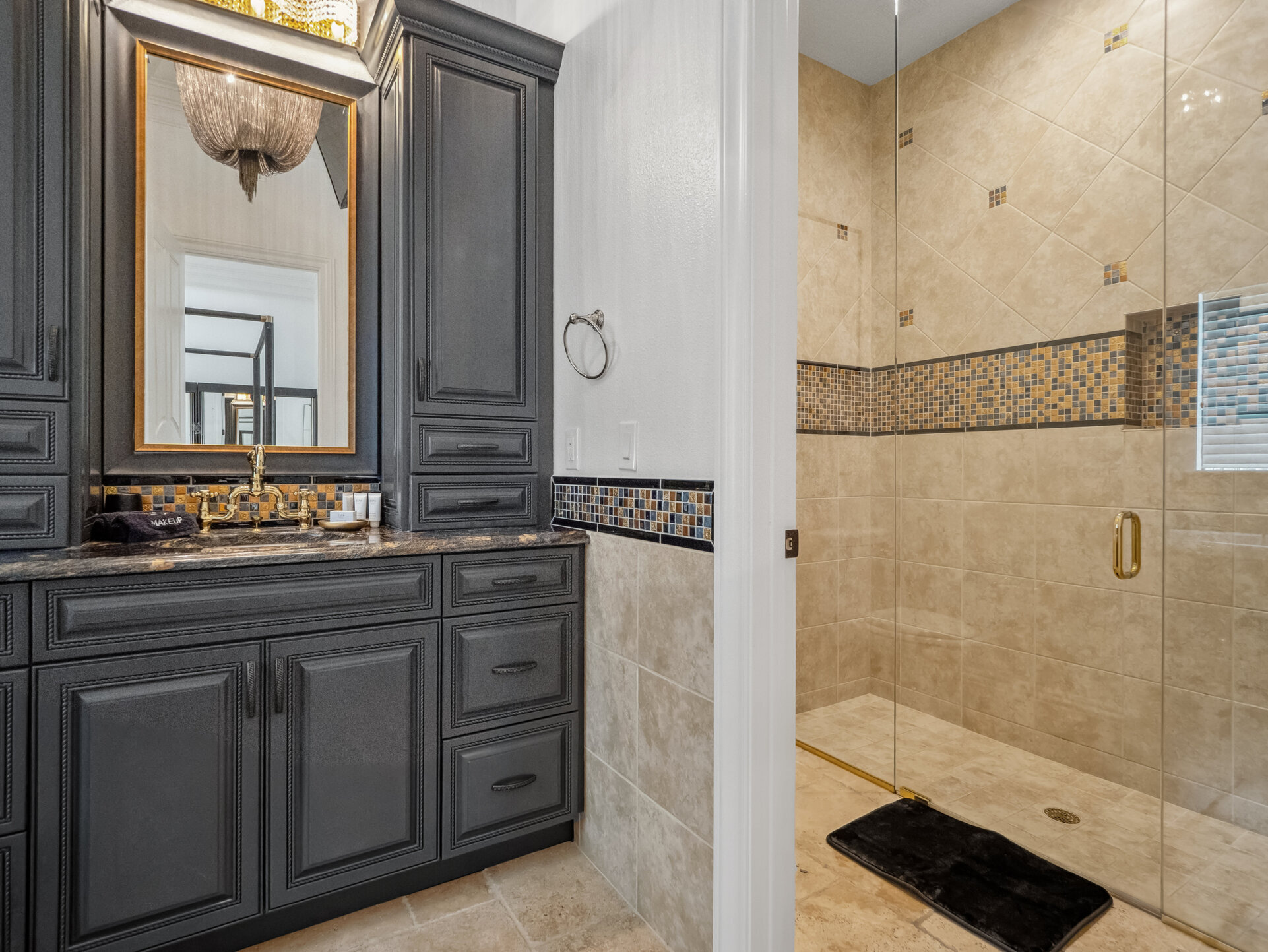 5 Star Villa Dominion – A Commanding Luxury Estate