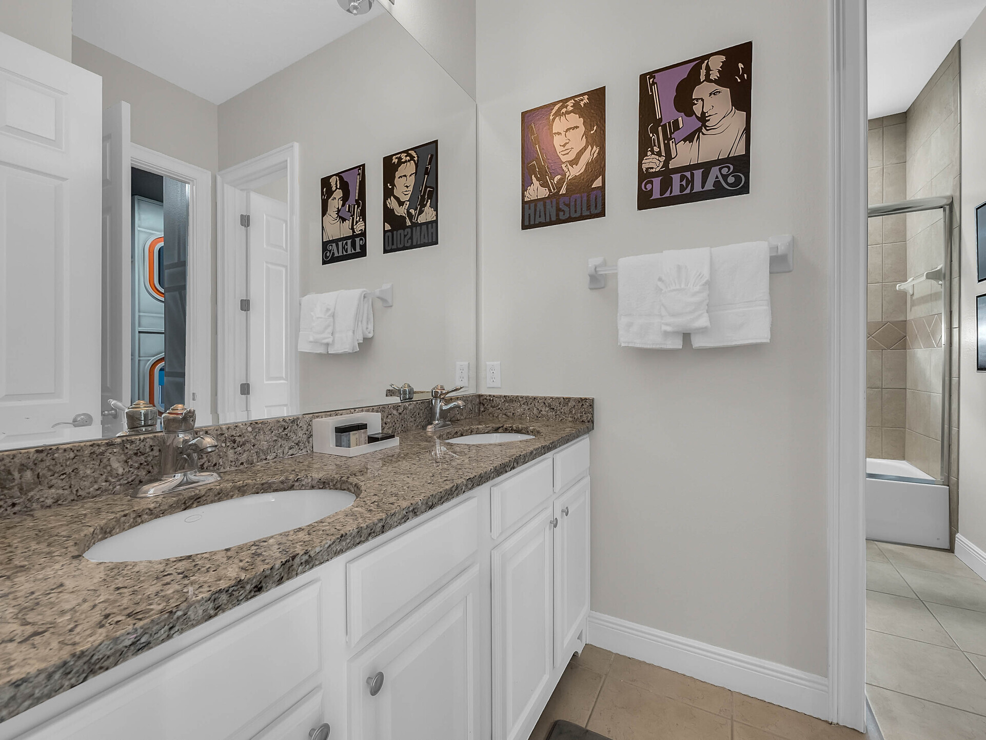 The en-suite bathroom that connects to the kids room