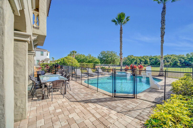 A pool fence for worry-free patio time