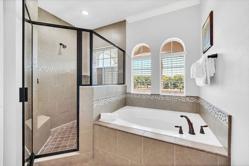 Sit and soak in the large tub after a day at the parks