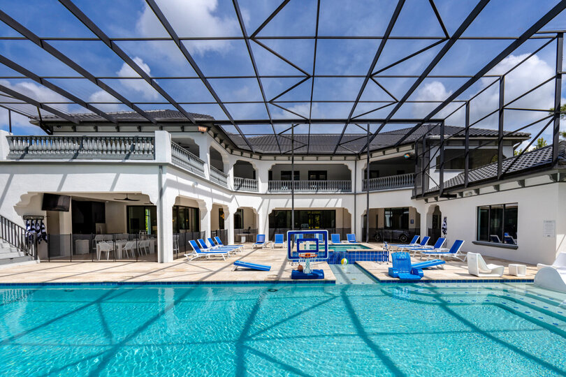 5 Star Villa Eterna – A Timeless Private Residence, Kissimmee, United States