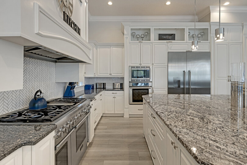 There is also a large walk-in pantry as well as secondary fridge/freezer perfect for large groups