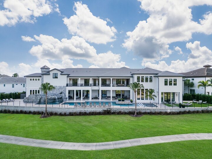 5 Star Villa Royale – A Majestic Private Estate