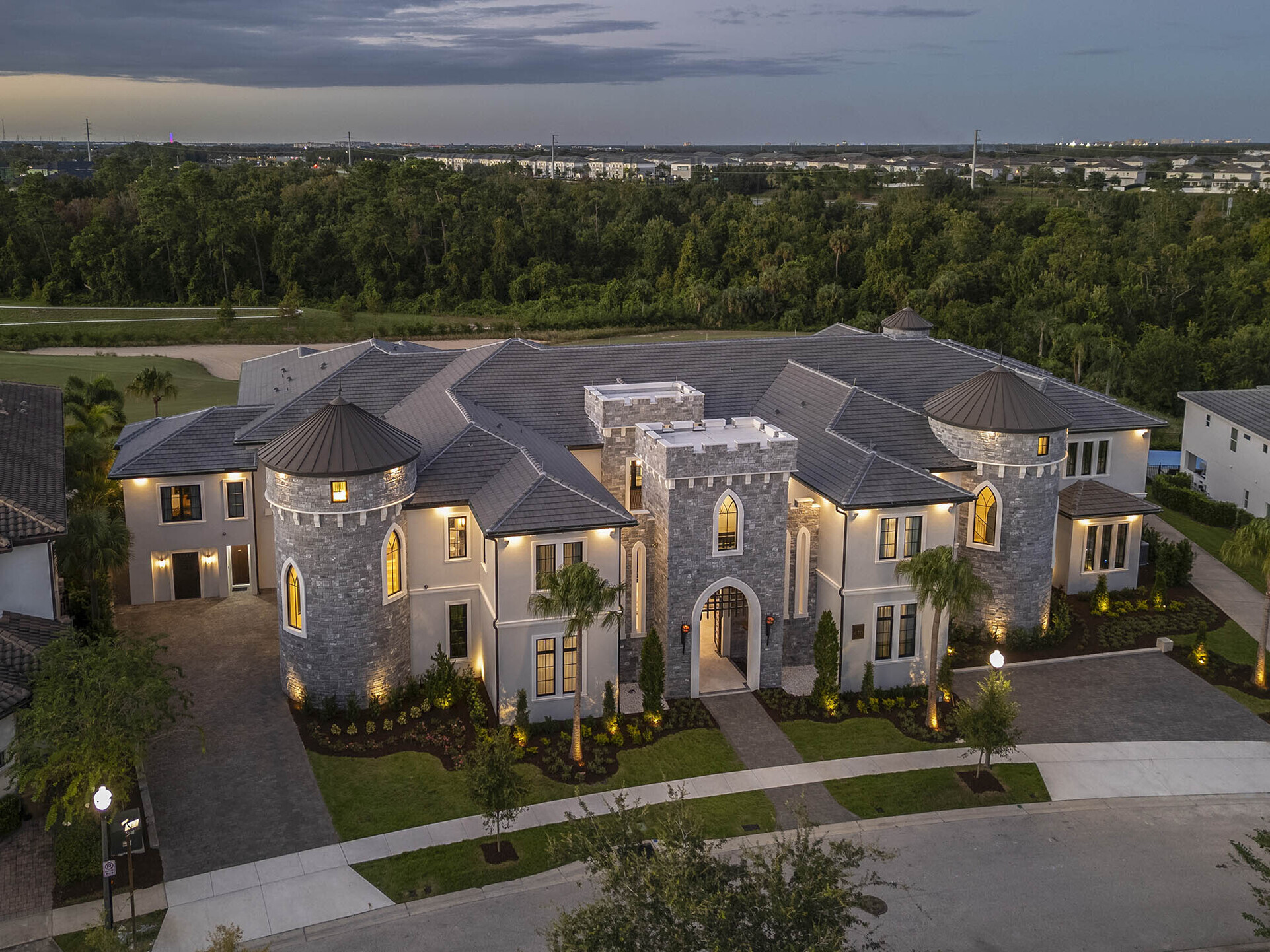 5 Star Villa Royale – A Majestic Private Estate
