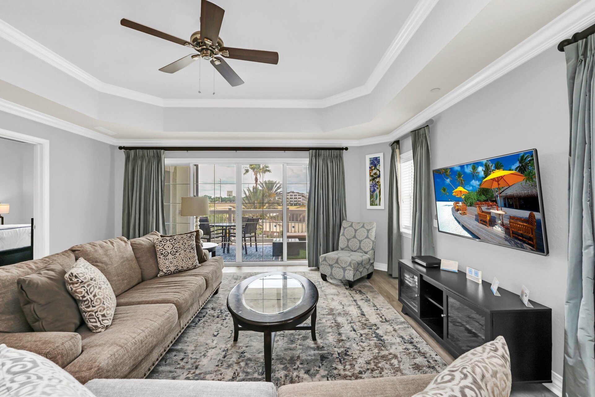 Modern 3 Bedroom Haven in Orlando,6523