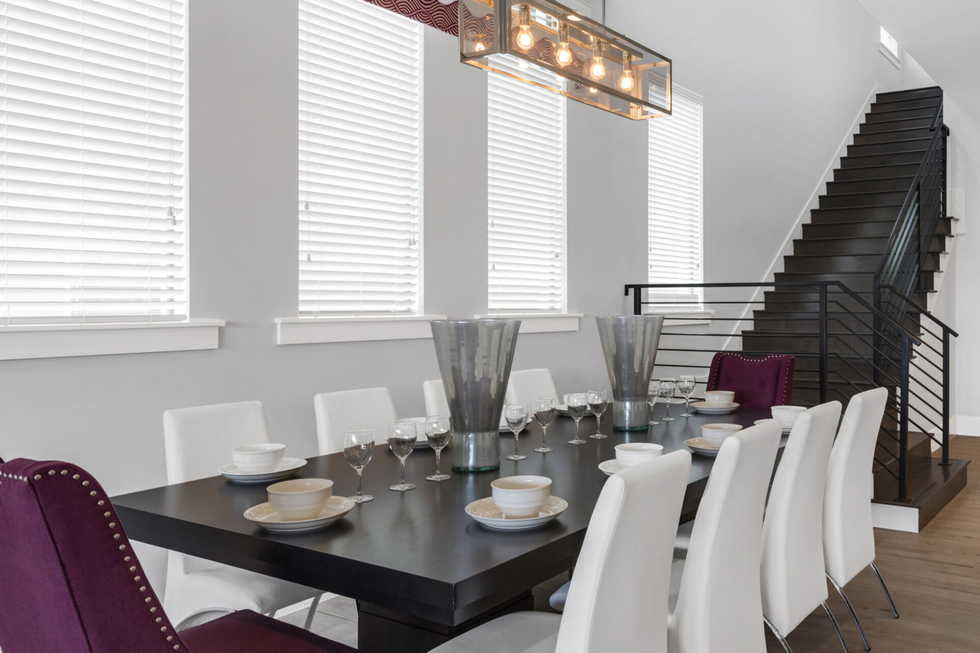 Dine together as a family whilst vacationing
