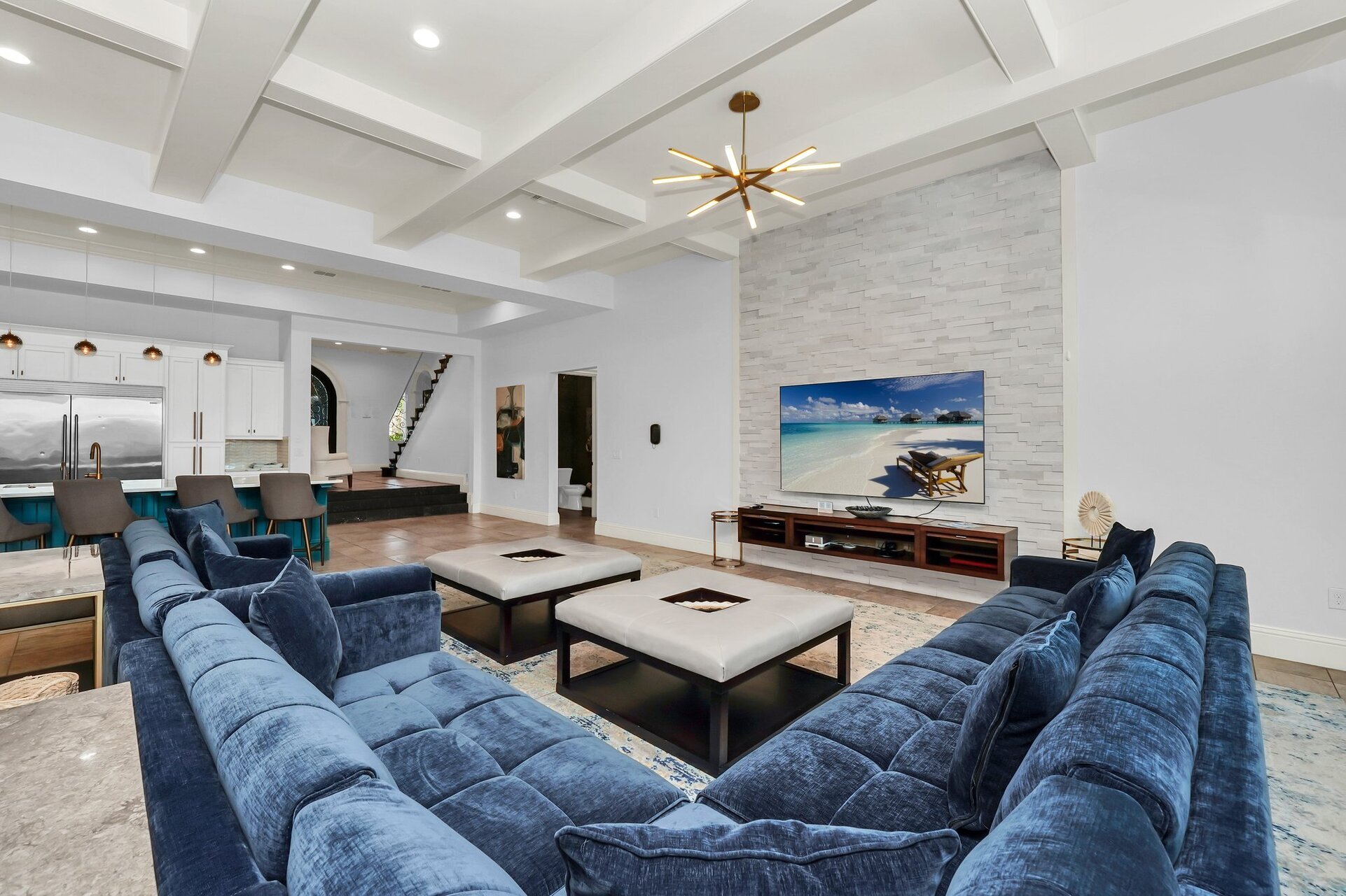 Serenity Awaits - Luxe 7 Bedroom Villa,6525