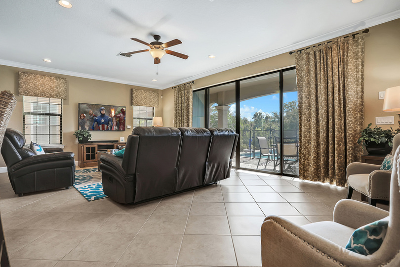 Modern 5 Bedroom Oasis in Orlando,6534