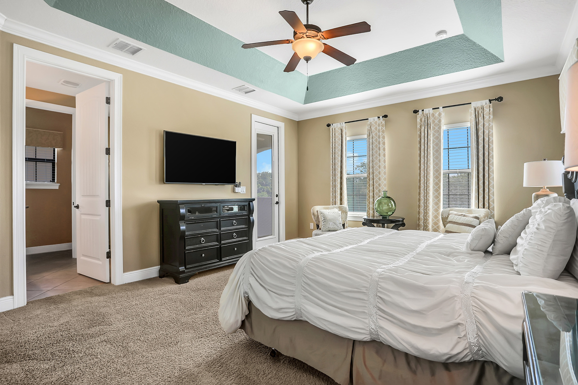 Modern 5 Bedroom Oasis in Orlando,6534