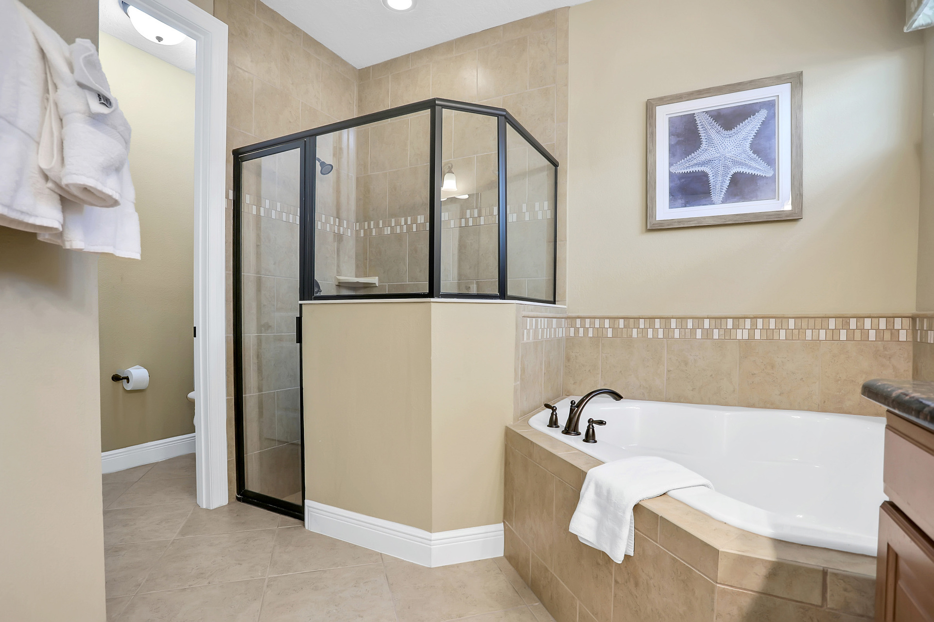 Modern 5 Bedroom Oasis in Orlando,6534