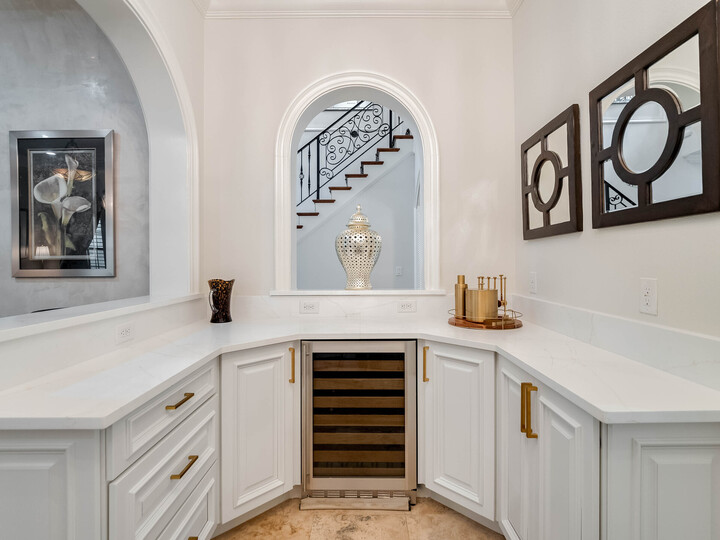 Modern 6 Bedroom Gem in Orlando,6543
