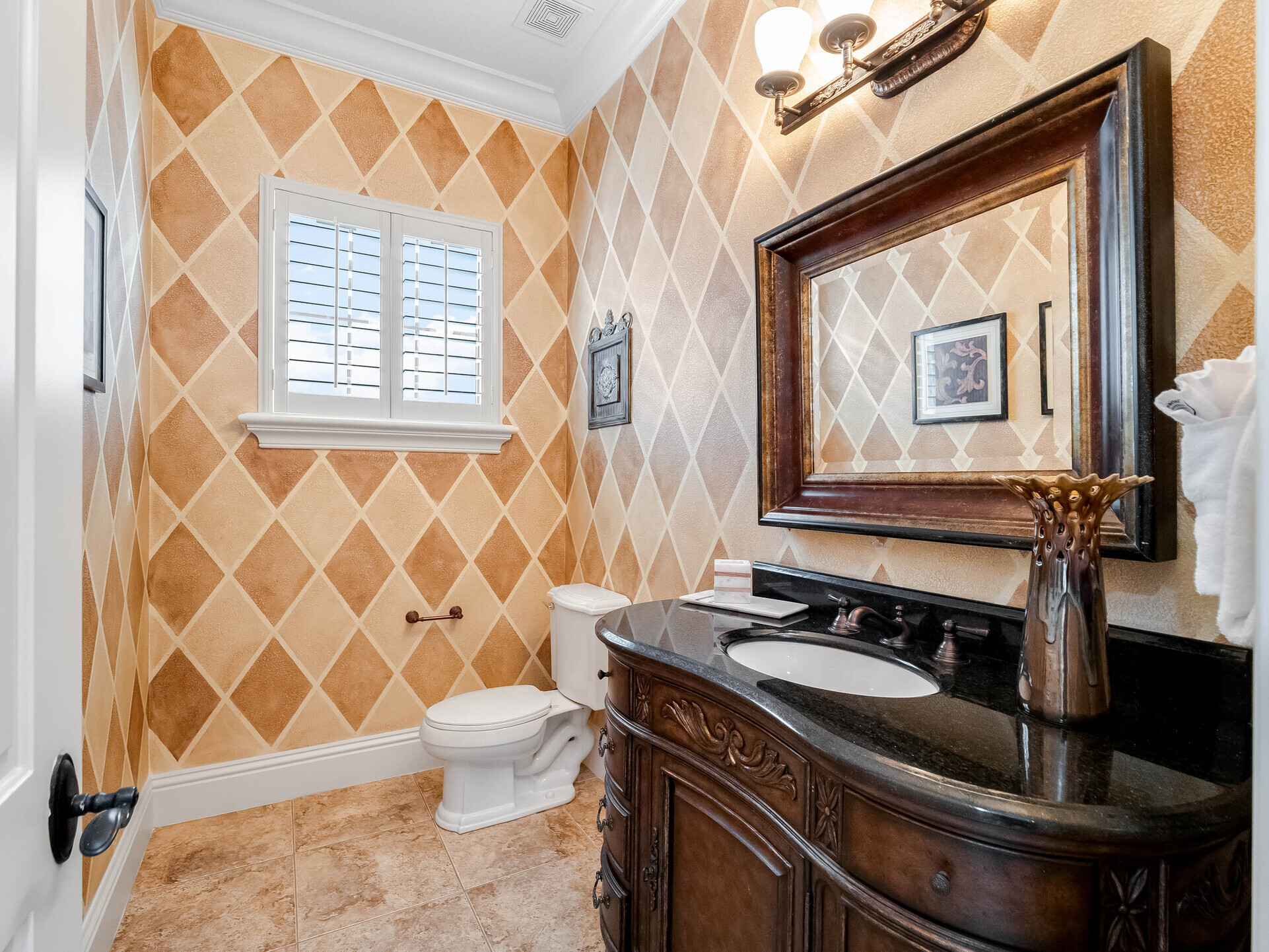 Modern 6 Bedroom Gem in Orlando,6543