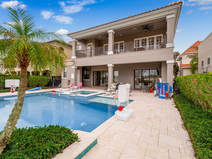 Modern 6 Bedroom Gem in Orlando,6543