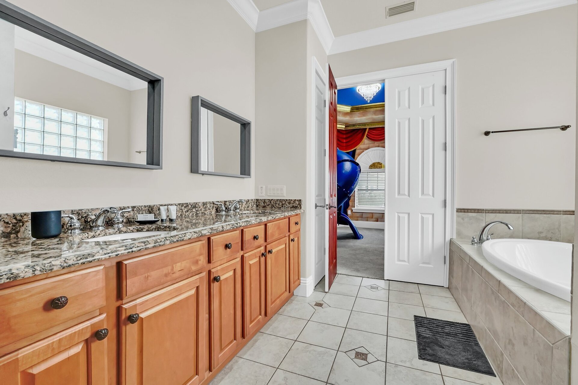 Luxury Living in the Heart of Orlando, 5 Star Villa Orlando 6555