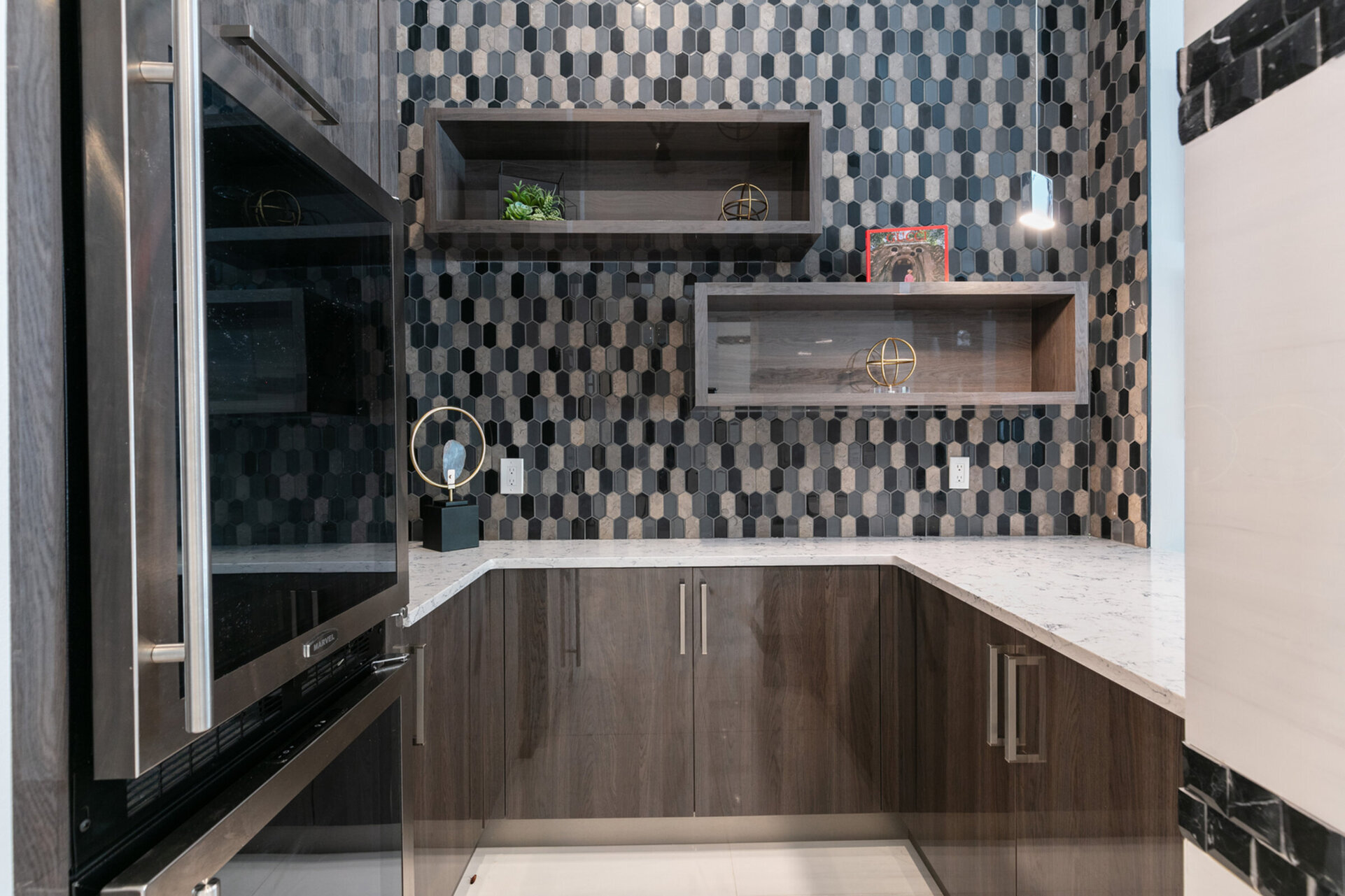 5 Star Villa Obsidian – A Bold and Timeless Sanctuary