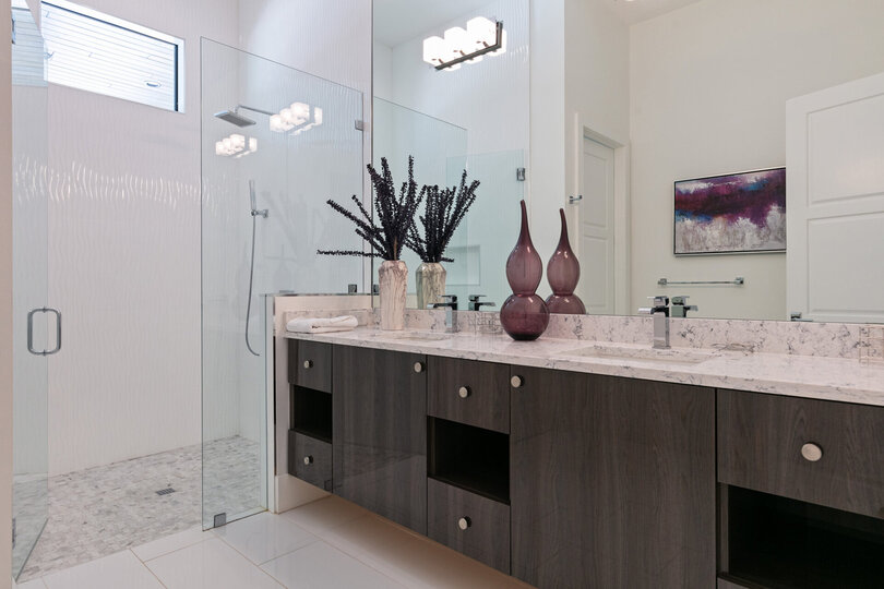 5 Star Villa Obsidian – A Bold and Timeless Sanctuary