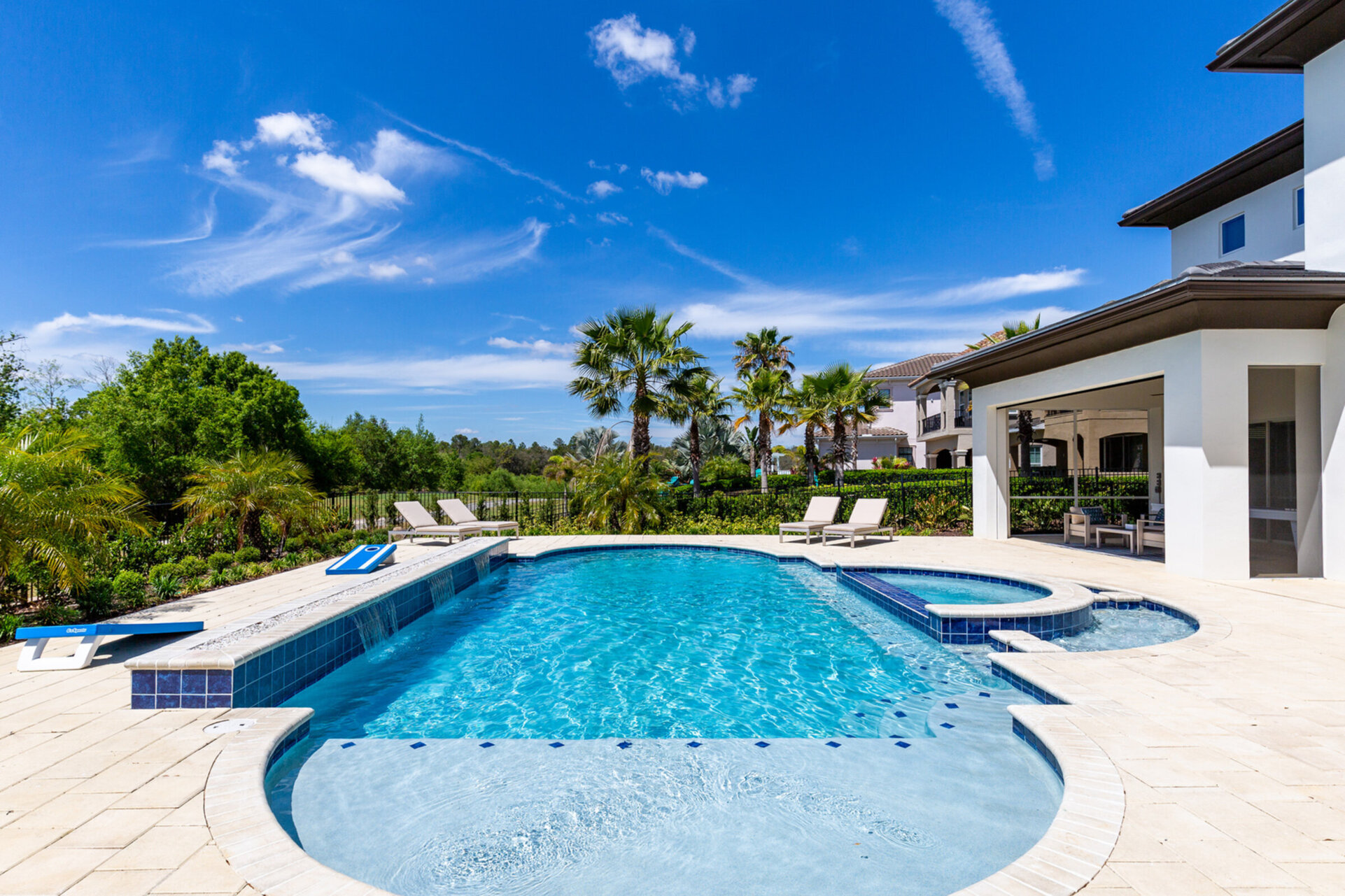 5 Star Villa Paragon – The Benchmark of Private Luxury