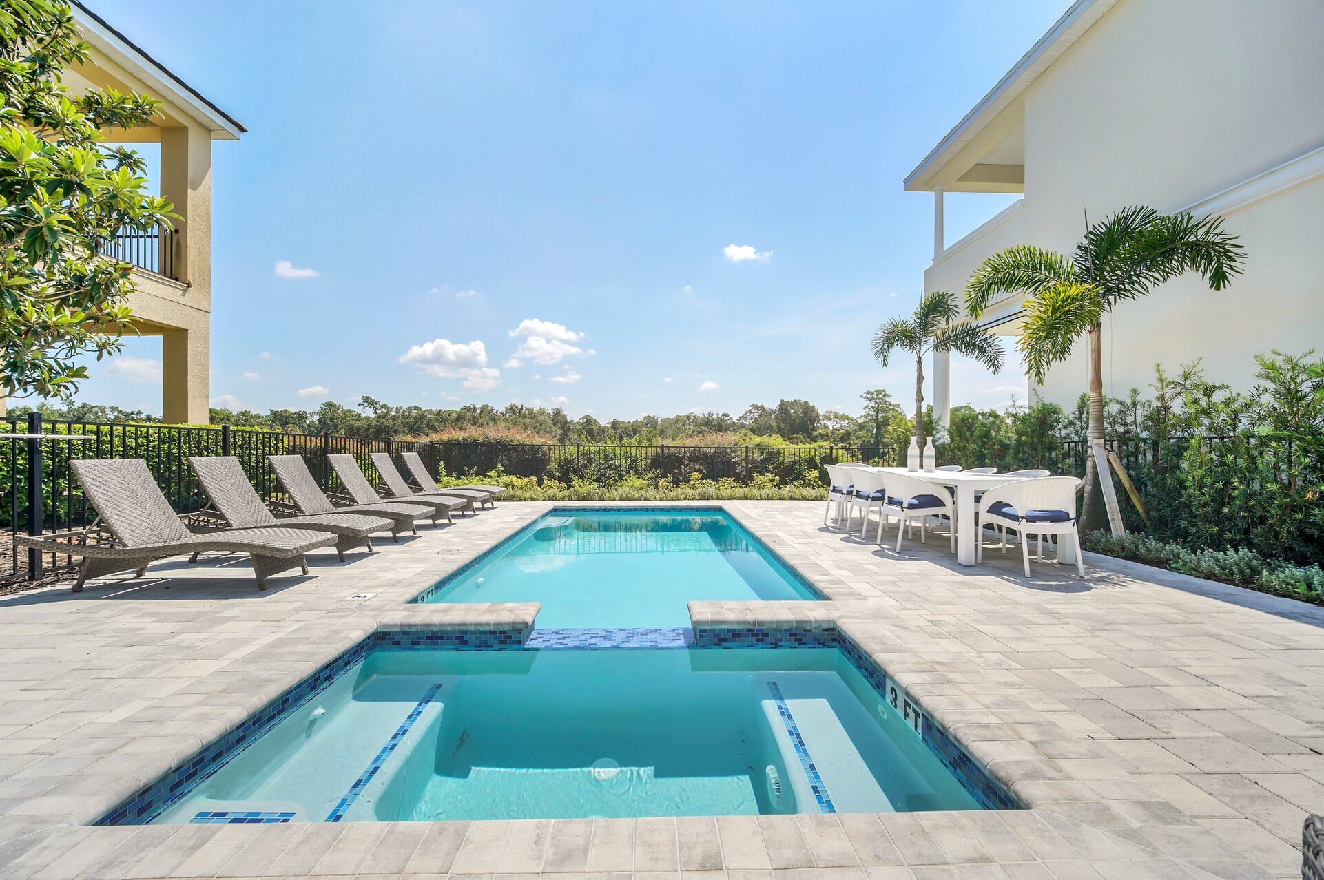 Your Dream Villa Awaits in Orlando,6579