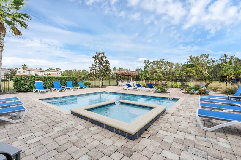 Orlando's Hidden Gem: 8 BR Villa,6580
