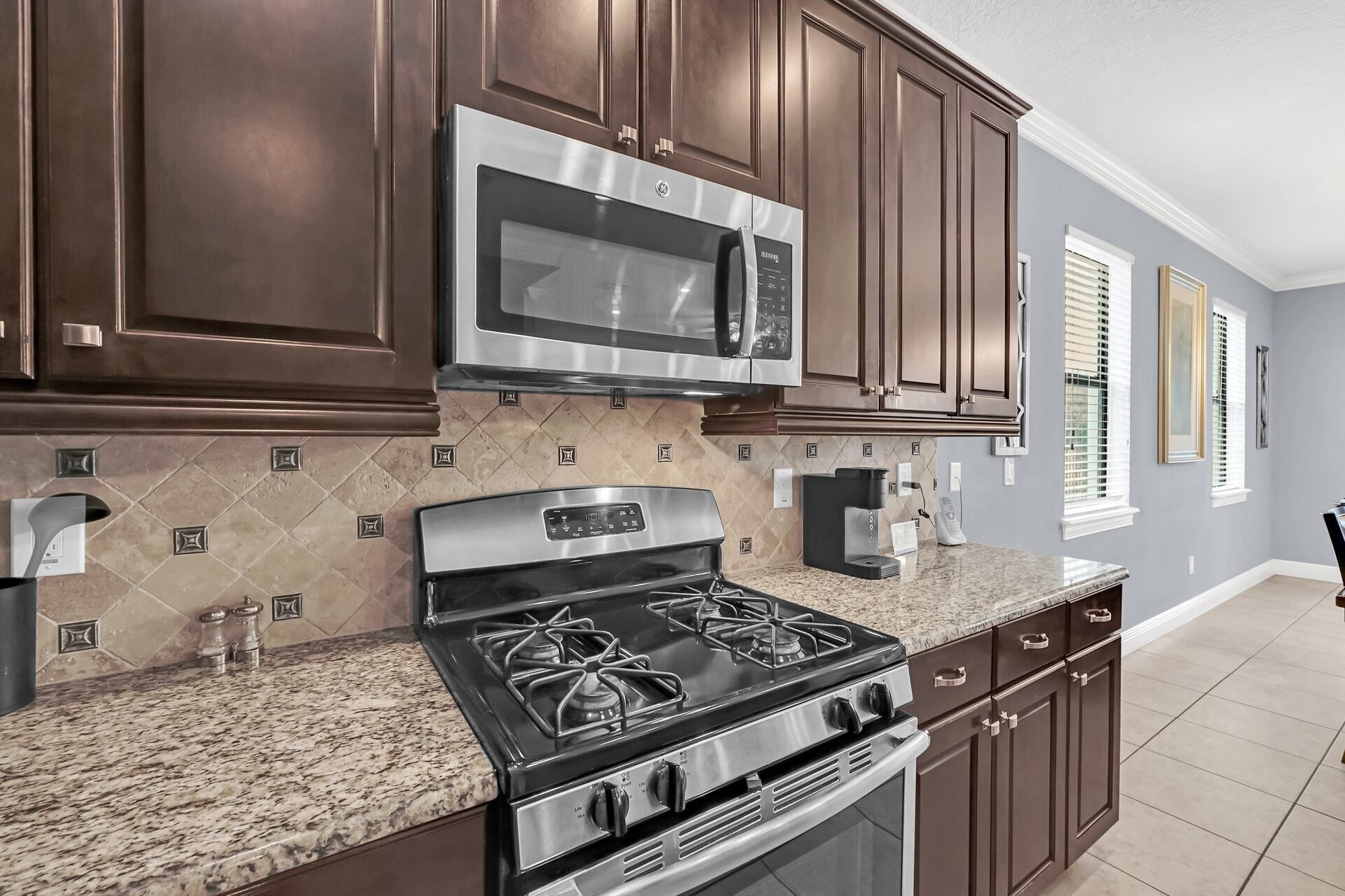 Orlando's Hidden Gem: 8 BR Villa,6580