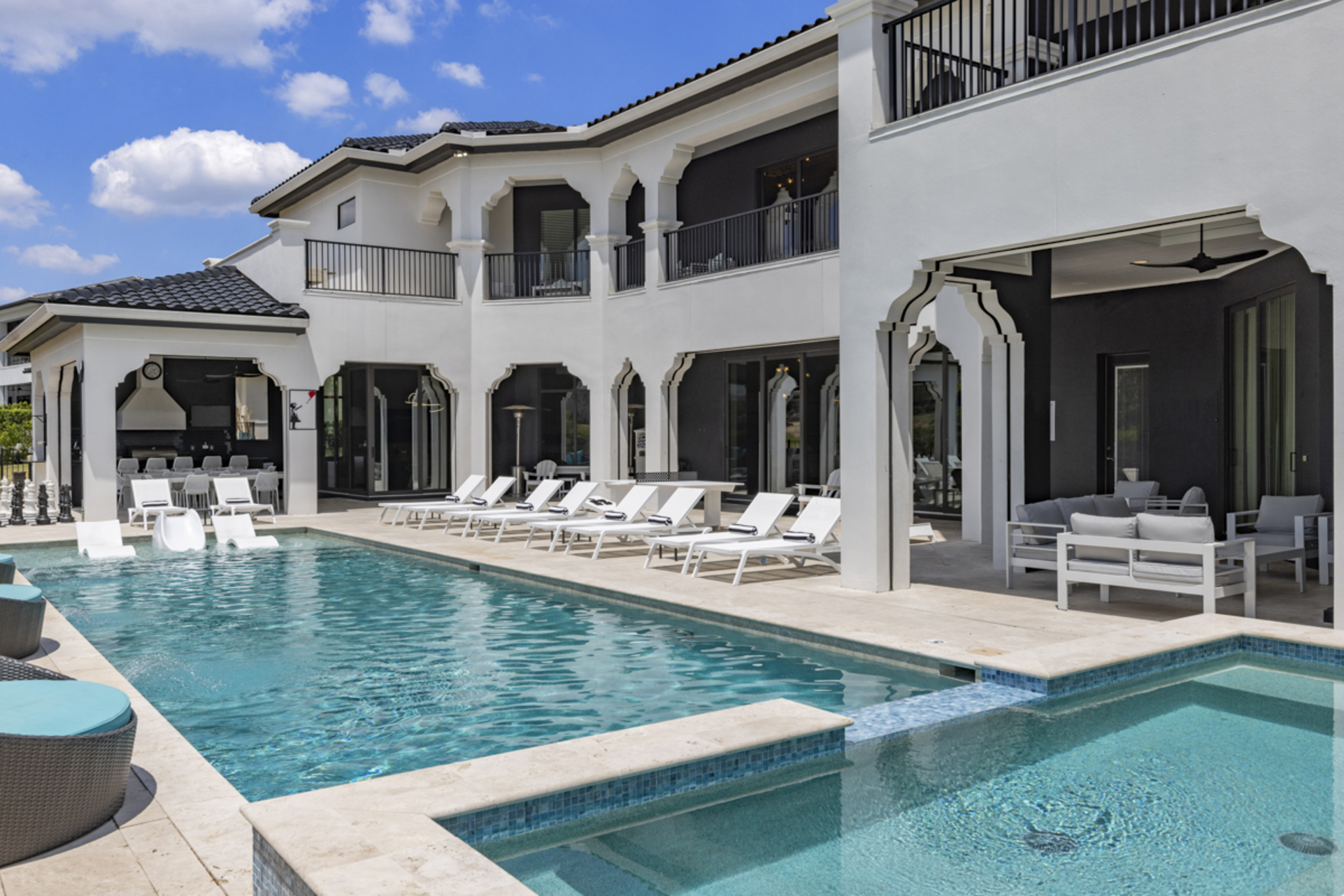 5 Star Villa Legacy Prime – A Timeless Luxury Retreat