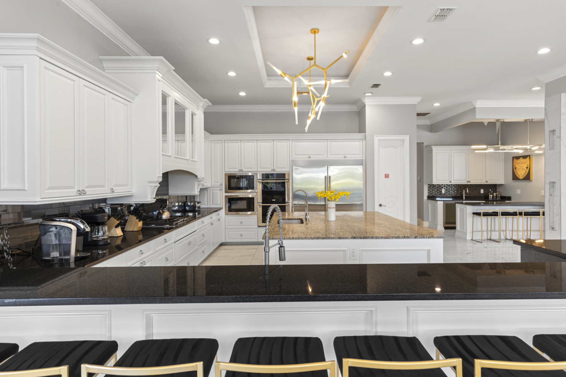 5 Star Villa Legacy Prime – A Timeless Luxury Retreat