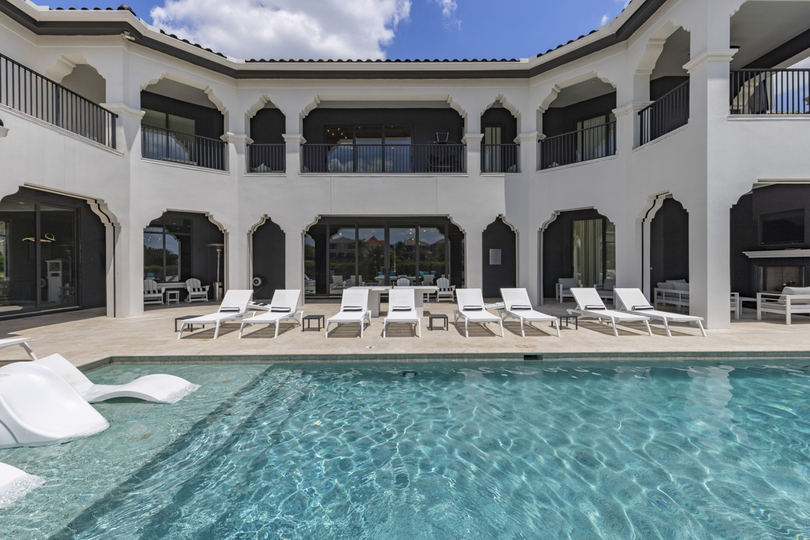 5 Star Villa Legacy Prime – A Timeless Luxury Retreat