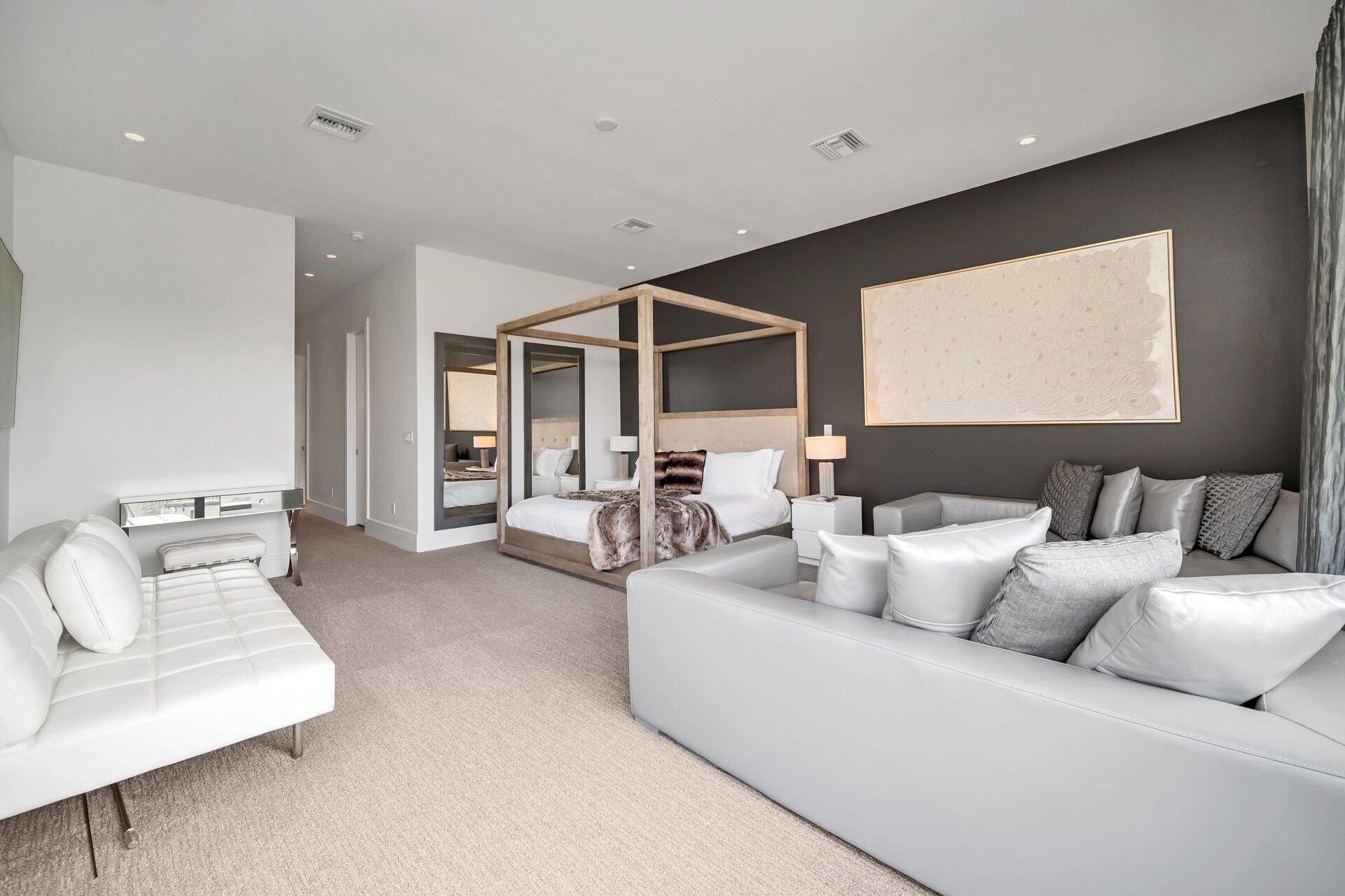 5 Star Villa Eminence – A Lofty & Refined Retreat