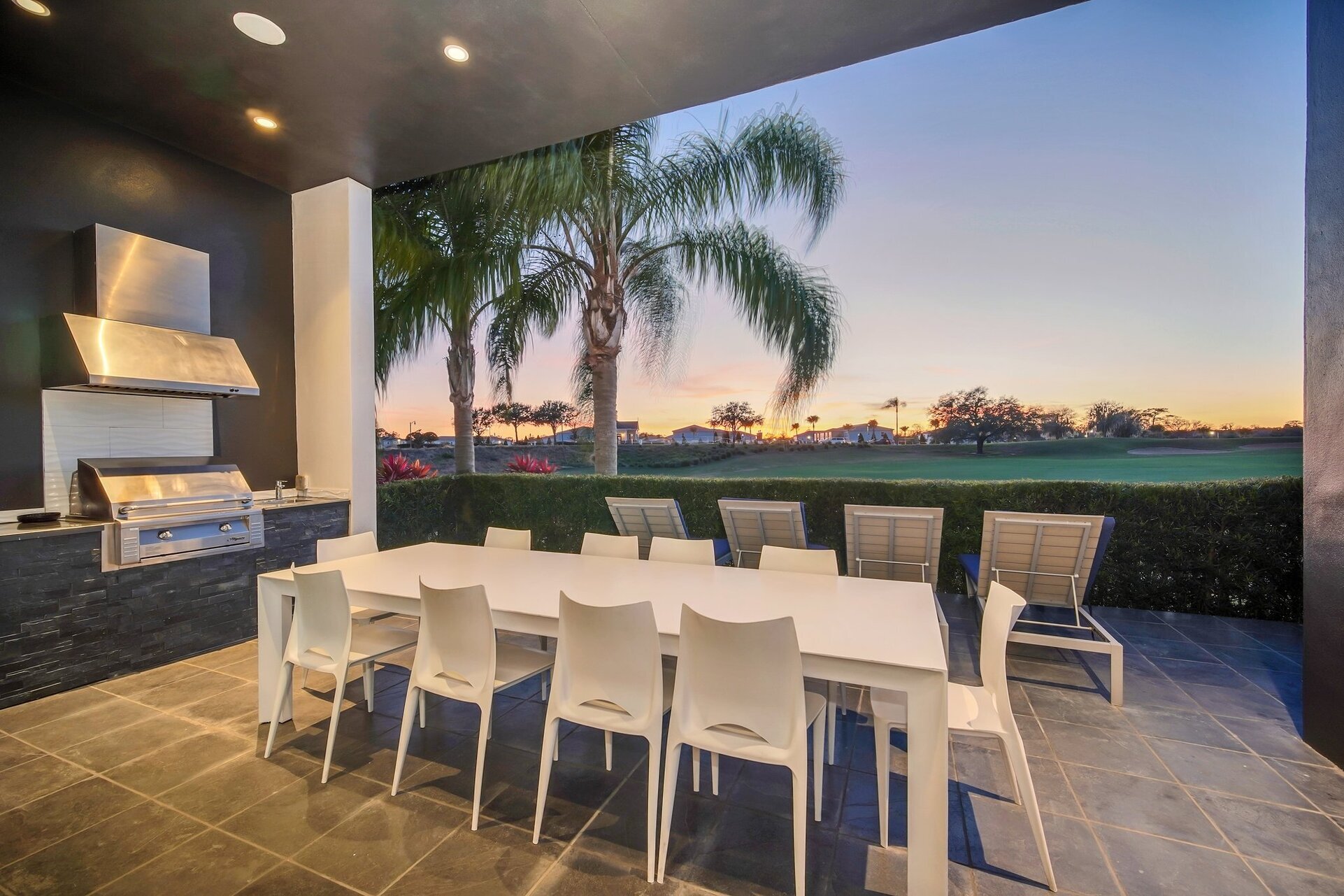 5 Star Villa Eminence – A Lofty & Refined Retreat