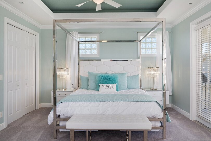 You will fall into a deep sleep in this plush king bed